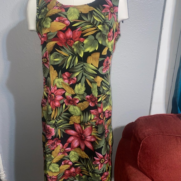 Vintage Kathy Lee Collection flowered dress. Size 10. - Picture 4 of 8